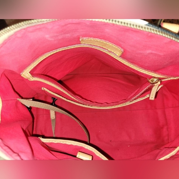 Dooney and Bourke Chevron leather bag - Picture 10 of 16